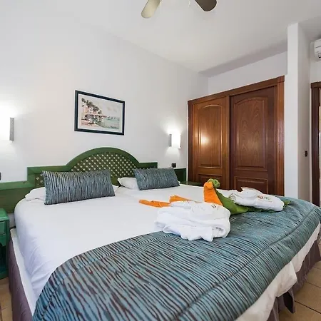 Hd Pueblo Marinero - Adults Only *