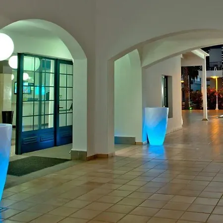 Hd Pueblo Marinero - Adults Only *